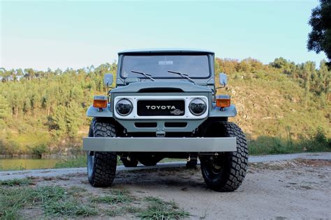 7c3e4478-legacy-overland-toyota-land-cruiser-2.jpg