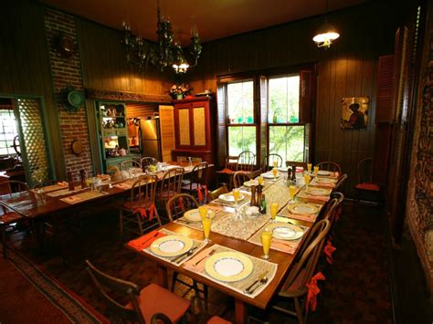 Sutter-Creek-Inn-Dining-Room - Sutter Creek Inn