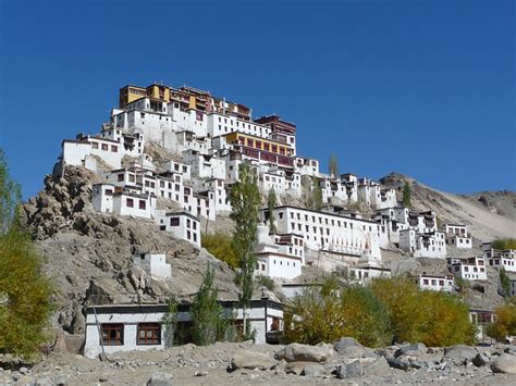 20 Fabulous Places to Visit in Ladakh - Thomas Cook India Travel Blog