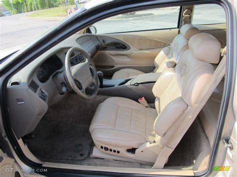 Prairie Tan Interior 1997 Mercury Cougar XR7 Photo #63016913 | GTCarLot.com