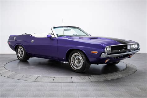 1970 Dodge Challenger Convertible Features Plum Crazy Paint, White Vinyl Roof - autoevolution