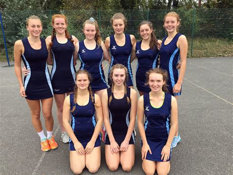 Under 16 Netball team through to the County Finals - The Maynard School