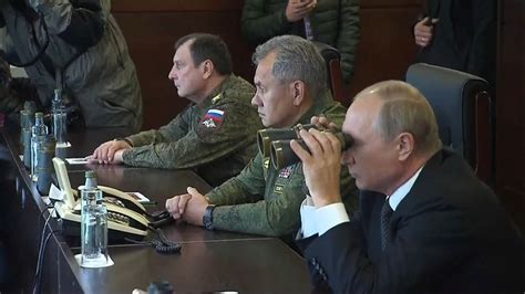 Vladimir Putin looks on as Russia flexes its military muscles | Euronews