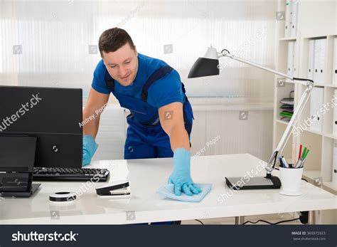 71,355 Cleaning office Images, Stock Photos & Vectors | Shutterstock