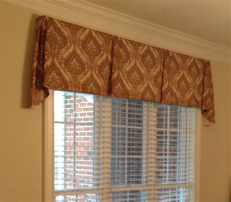 20+ Wood Valances For Windows