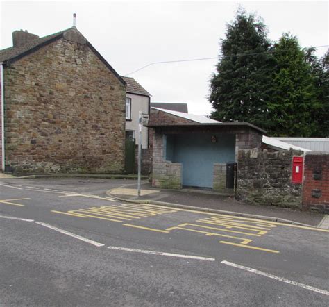 Bus stop, shelter and postbox in a wall,... © Jaggery :: Geograph ...