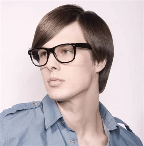 Top 20 Ideal Hairstyles for Men with Glasses – HairstyleCamp