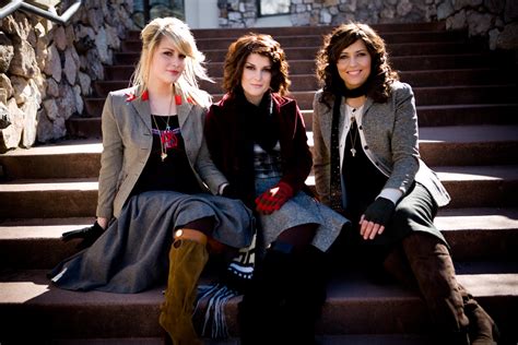 BarlowGirl Discography, BarlowGirl Artist Database | Jesusfreakhideout.com