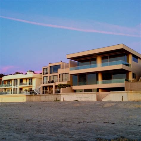 San Diego Beach Homes | San diego beach, House styles, Home