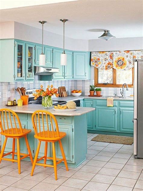 30+ Small Kitchen Colors Ideas – HomeDecorish