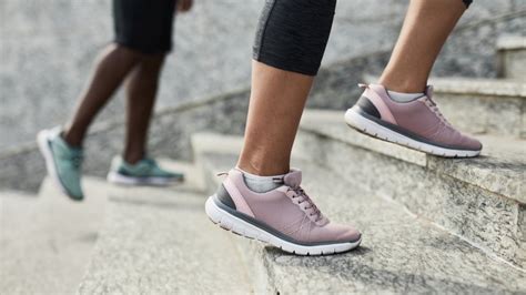 The Best Walking Shoes for Women to Wear in Spring 2023 — Shop Hoka ...