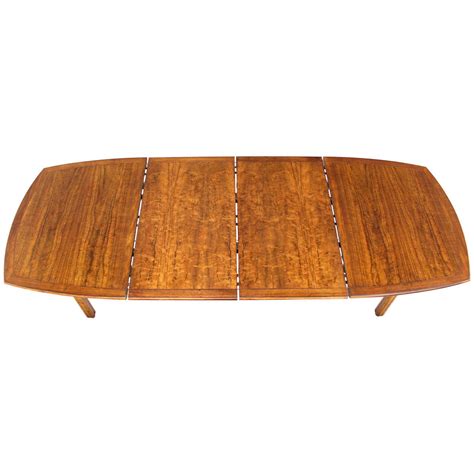 Baker Mid-Century Modern Dining Table with Two Leaves Oval Boat Shape For Sale at 1stdibs