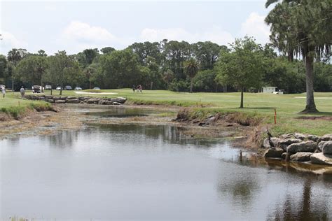 New Smyrna Beach Municipal, New Smyrna Beach, Florida - Golf course information and reviews.