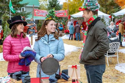 Christmas in Montana: Where Filmed, Cast & BTS Photos