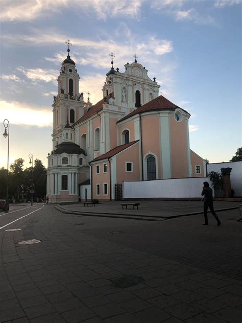 It was a nice trip, loved lithuania, here is a church from the capital ...