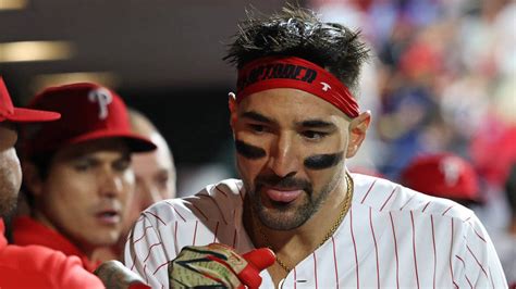 Watch: Phillies' Castellanos shocks son with two-HR effort in Game 3 ...