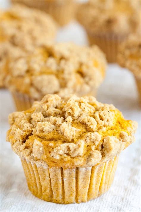 Pumpkin Spice Muffins are so flavorful, have a tender texture and are so moist! T… | Easy ...