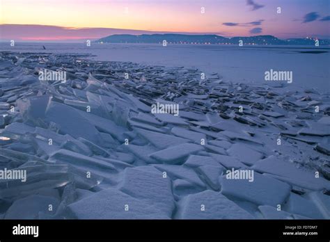 Frozen_landscape hi-res stock photography and images - Alamy