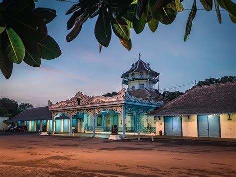 Kunjungi Keraton Surakarta, Wisata yang Banyak Menyimpan Sejarah! | Orami