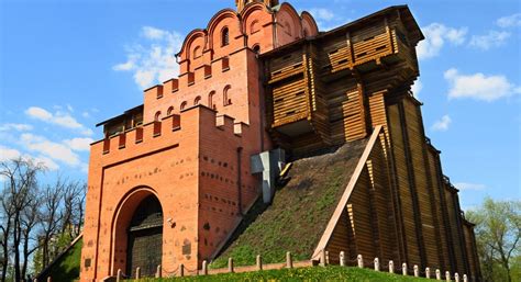 Top 10 attractions in Kyiv