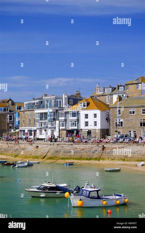 St ives cornwall hi-res stock photography and images - Alamy