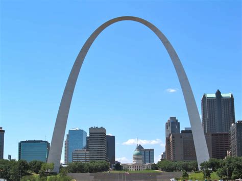 The Saint Louis Arch: a travel experience