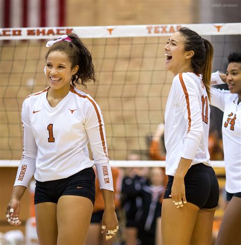 University of Texas Longhorn volleyball Orange-White scrimmage in ...