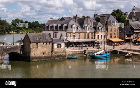 Auray river hi-res stock photography and images - Alamy