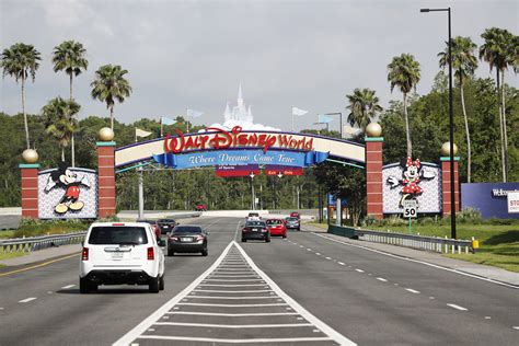 Disney's Latest 'Welcome Home' Ad Draws Criticism on Twitter Amid Pandemic Concerns - Newsweek