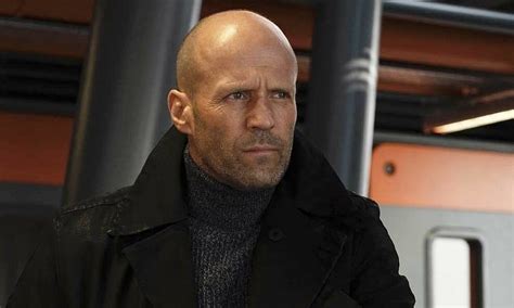 'Người vận chuyển' Jason Statham giữ dáng tuổi 56 - Báo VnExpress Giải trí