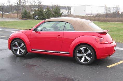 2013 Volkswagen Beetle Turbo Convertible - Four Seasons Update ...