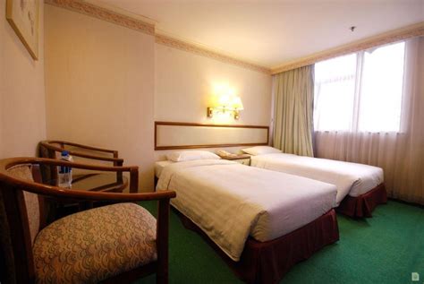 Best Price on Metropark Hotel Mongkok in Hong Kong + Reviews!