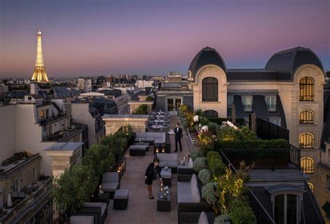 The 10 Best Rooftop Bars in the World - Condé Nast Traveler | Best rooftop bars, Peninsula paris ...