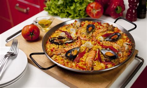 The best paella restaurants in Barcelona - Where to eat