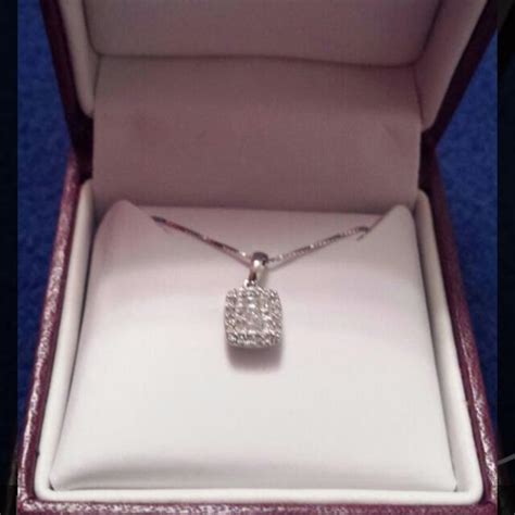 Best Helzberg Diamond Necklace for sale in Morris County, New Jersey for 2023