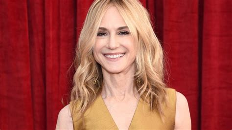 ‘Star Trek: Starfleet Academy’ Series Casts Holly Hunter in Main Role : r/entertainment