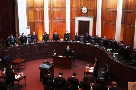 Supreme Court increases salary of judges | Philstar.com