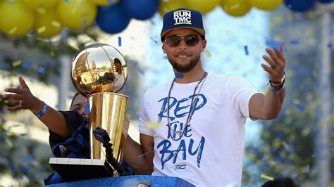 Steph Curry's Best Moments From the Warriors Championship Parade - YouTube