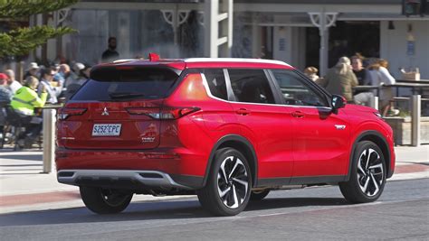 2022 Mitsubishi Outlander PHEV details confirmed Australia, from ...