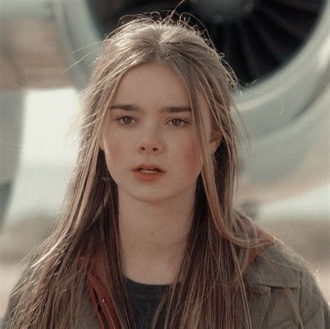 𖤐 ݁ ˖ ʾ maisie lockwood icon | Filmes, Personagens, Personagens de anime