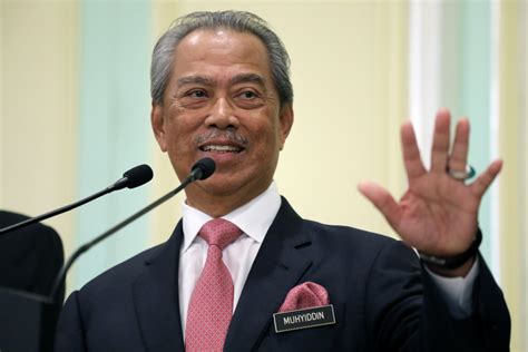 Key party in Malaysia ruling alliance pulls support for prime minister ...