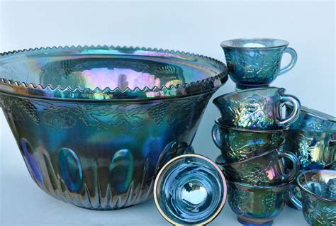 Vintage Punch Bowl Set Carnival Glass with 11 cups