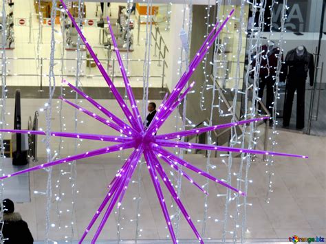 Christmas decorations in shopping center free image - № 16255