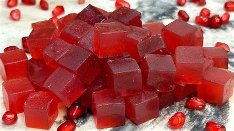 easy gummy candy recipe | pomegranate gummy candy | red gummy candy - YouTube