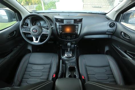 Nissan Navara PRO-4X Interior 4