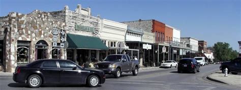 Find Good Food, Fun And History In Granbury - Focus Daily News