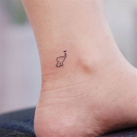 Tiny Tattoos for the Minimalist in You