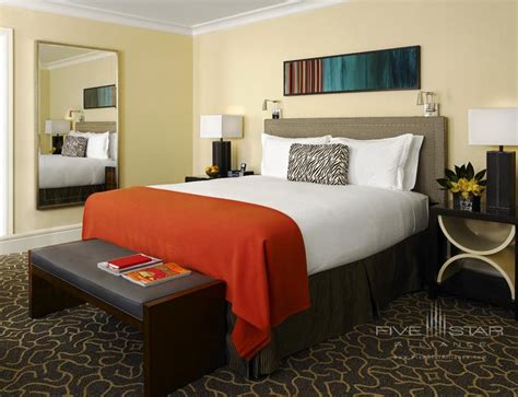 Photo Gallery for Le Meridien Arlington in Arlington | Five Star Alliance