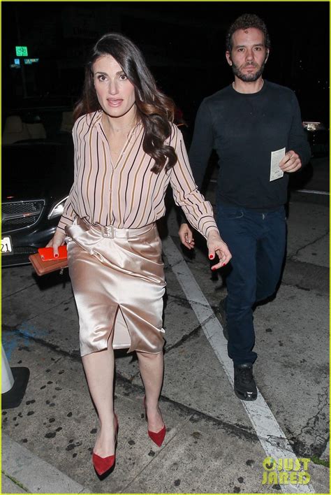 Idina Menzel Enjoys a Dinner Date with Fiance Aaron Lohr!: Photo ...