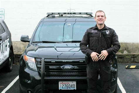 Oakes named Cheney's officer of the year - Cheney Free Press